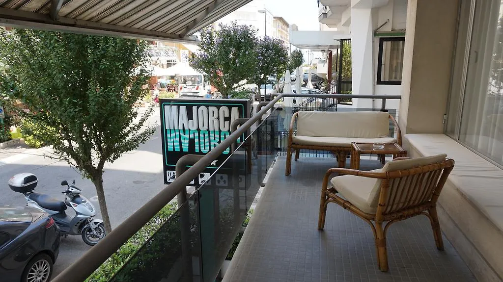 Hotel Majorca-1